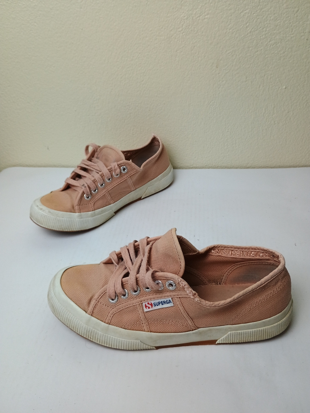 Superga 8.5 Dusty Peach Canvas Low-Top Trainer Sneakers Vulcanized Rubber Sole